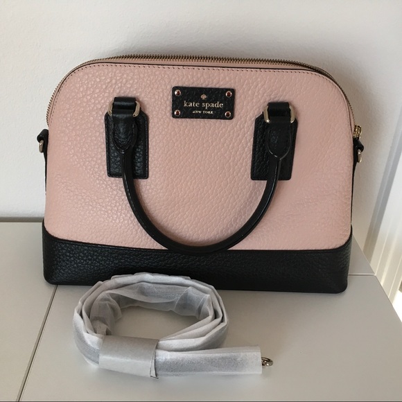 SOLD-Kate Spade Bag - Picture 1 of 2